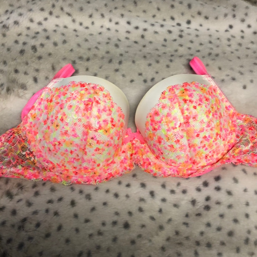 Victoria’s Secret Dream Angels Demi bra 32D